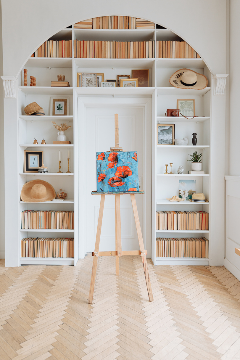 Wooden Easel Stand with Painting